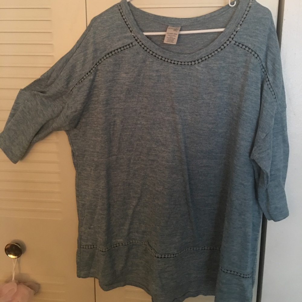 Terra & sky 1xl shirt with lace details